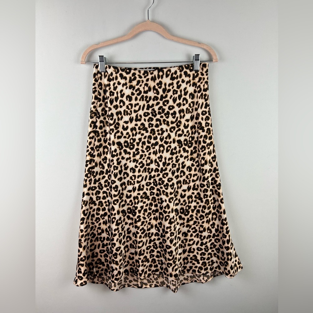 CJLA large skirt leopard print